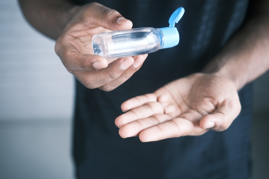 Środki do dezynfekcji: Twoja ochrona przed chorobotwórczymi drobnoustrojami